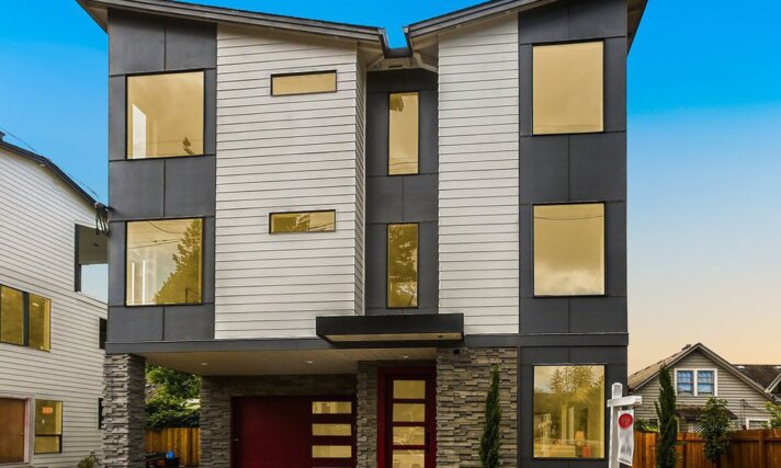 Blandena - Tiny Footprint Modern Multi-Suite Home Design - MM-2165-3