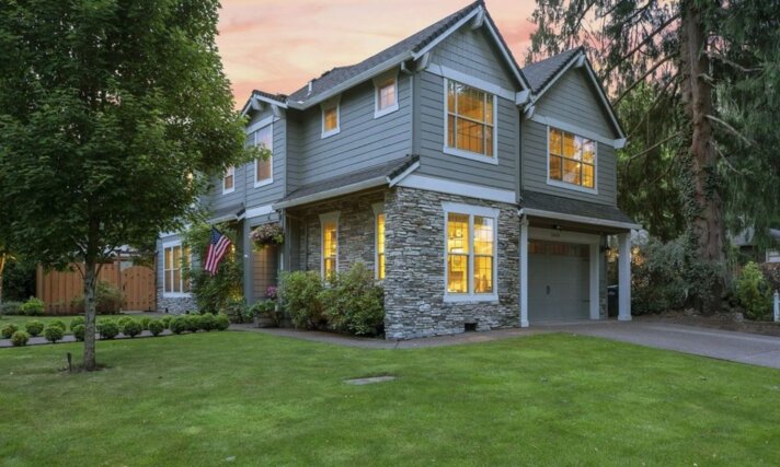 Park Avenue - Modern Narrow Corner Lot House Plan  - M-2673-LEG